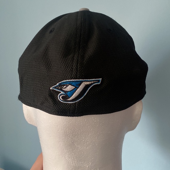 New Era Lansing Lugnuts Large X-Large Embroidered Black Baseball Hat - Picture 4 of 7